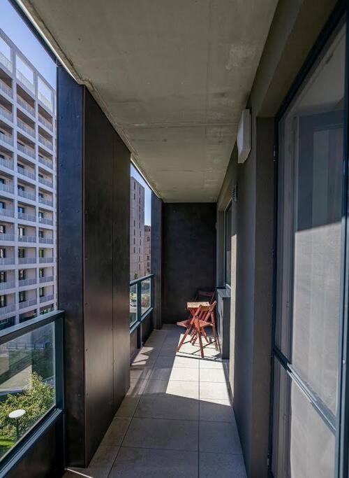 Urban Apartment With Possibility Of Parking Братислава Екстер'єр фото